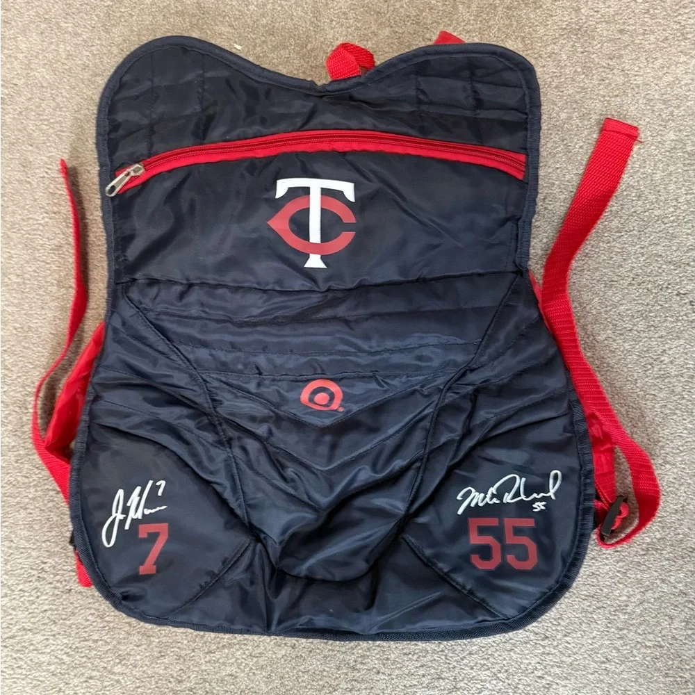 MN Twins Target / Mauer Redmond / Catchers Vest / Backpack‎